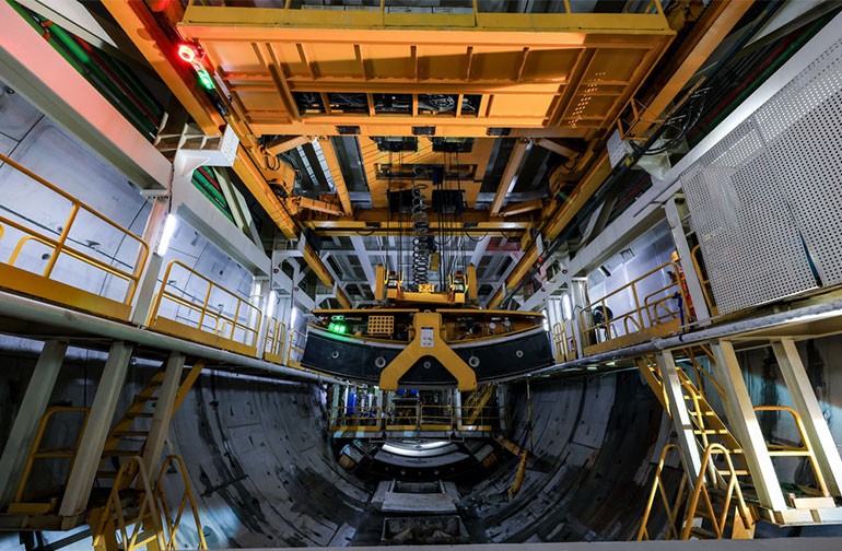 “深江1号”盾构机掘进突破4000米