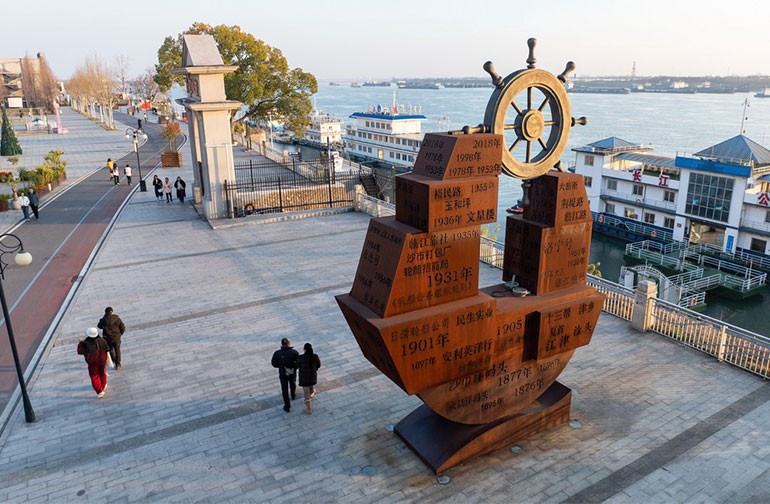 湖北荆州：旧码头变身城市新地标