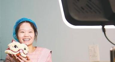 春节临近花馍俏