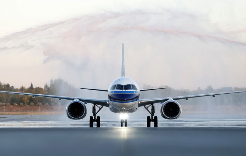 C919国产大飞机 联通中西部空中交通